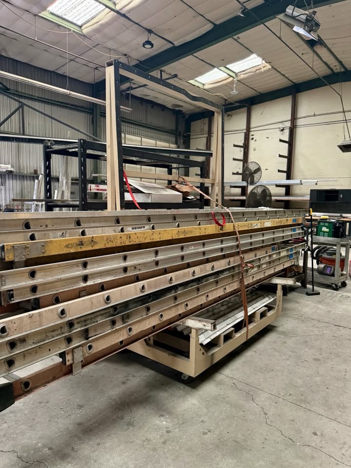 Aluminum A-frame material carts